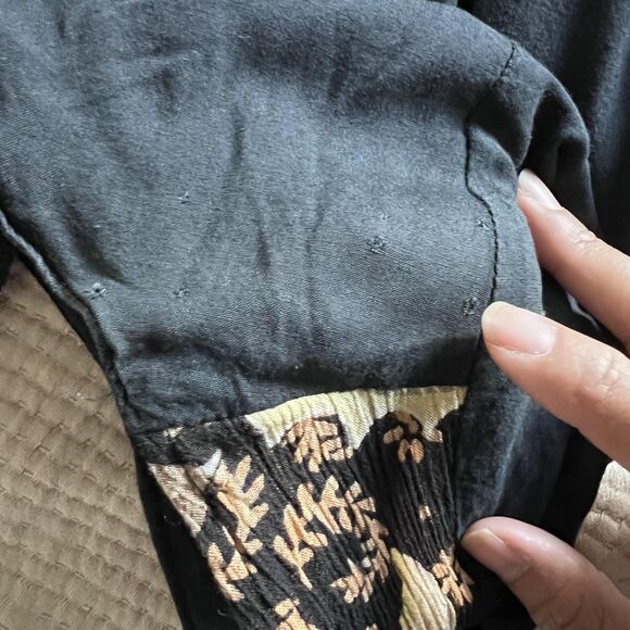 VINTAGE Sun Babies Hawaii Dress Womens Small Black Floral Patchwork Midi 90s - Picture 13 of 13